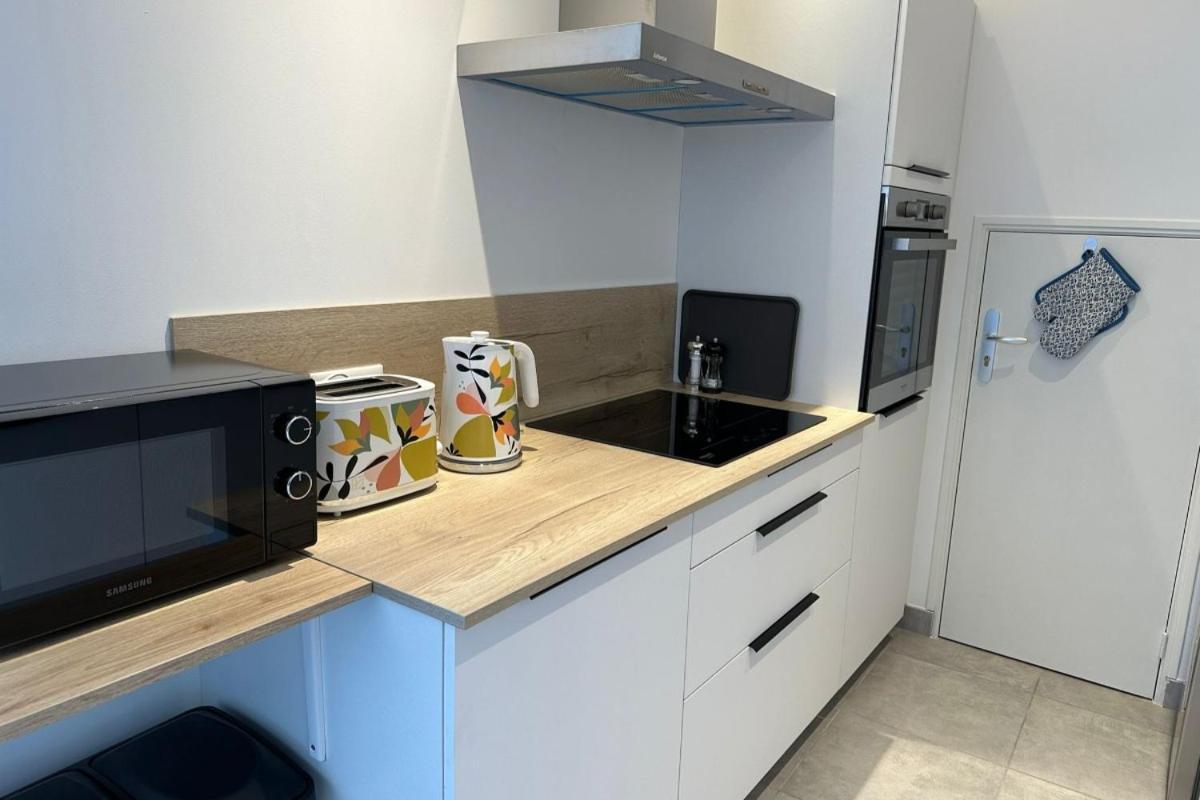 La Belle Prise Apartment Matougues Екстериор снимка